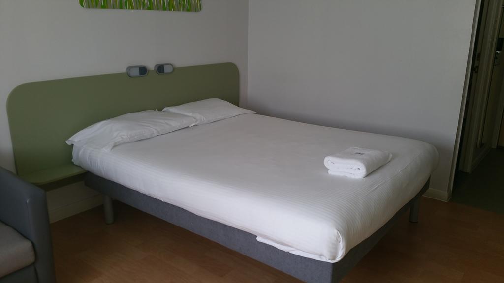 Ibis Budget Knutsford Εξωτερικό φωτογραφία